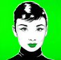 badge pop art Audrey sur fond vert